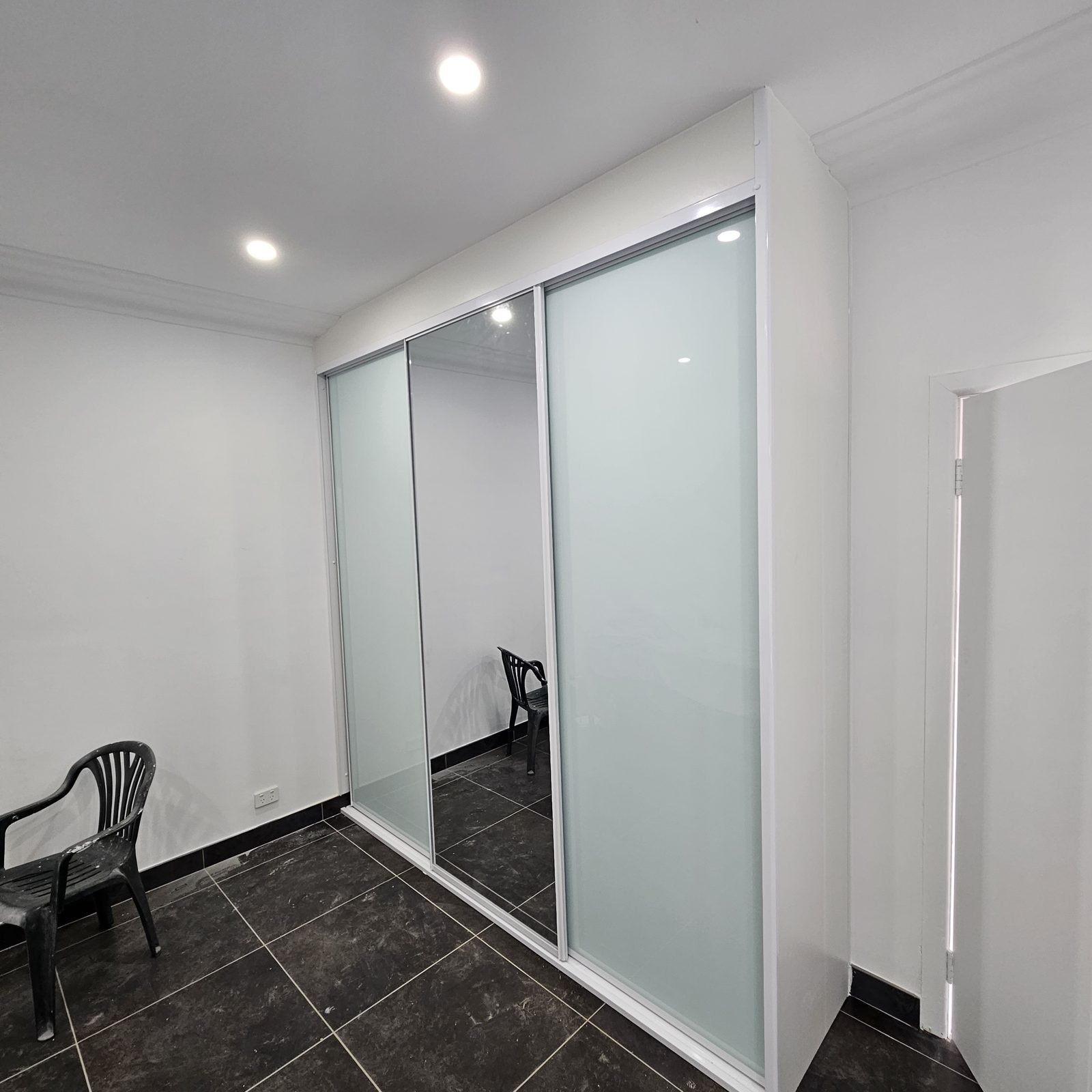 EliteCraft Cabinets — custom wardrobe project in Sydney